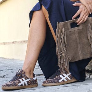 Zapatilla retro leopardo detalle 4 — Avance de temporada, Ofertas, Ofertas, Zapatillas | Loca Tentación Chile